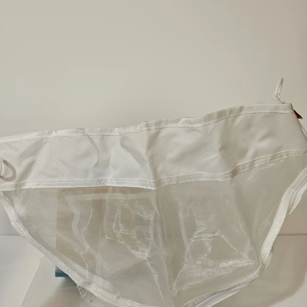 UNEEDE White Bath Toy Organizer